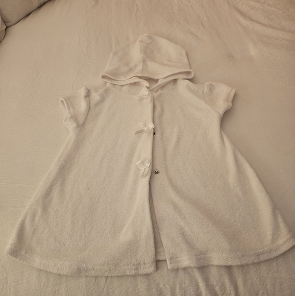 Starting Out Terry Short Sleeve Coverup with a hood 12/18 month white - Picture 1 of 4